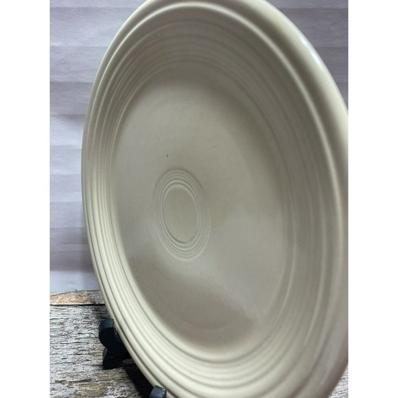 Homer Laughlin Genuine Fiesta Ware YELLOW Salad/Sandwich/Dessert plate 7 1/4" - Picture 8 of 12